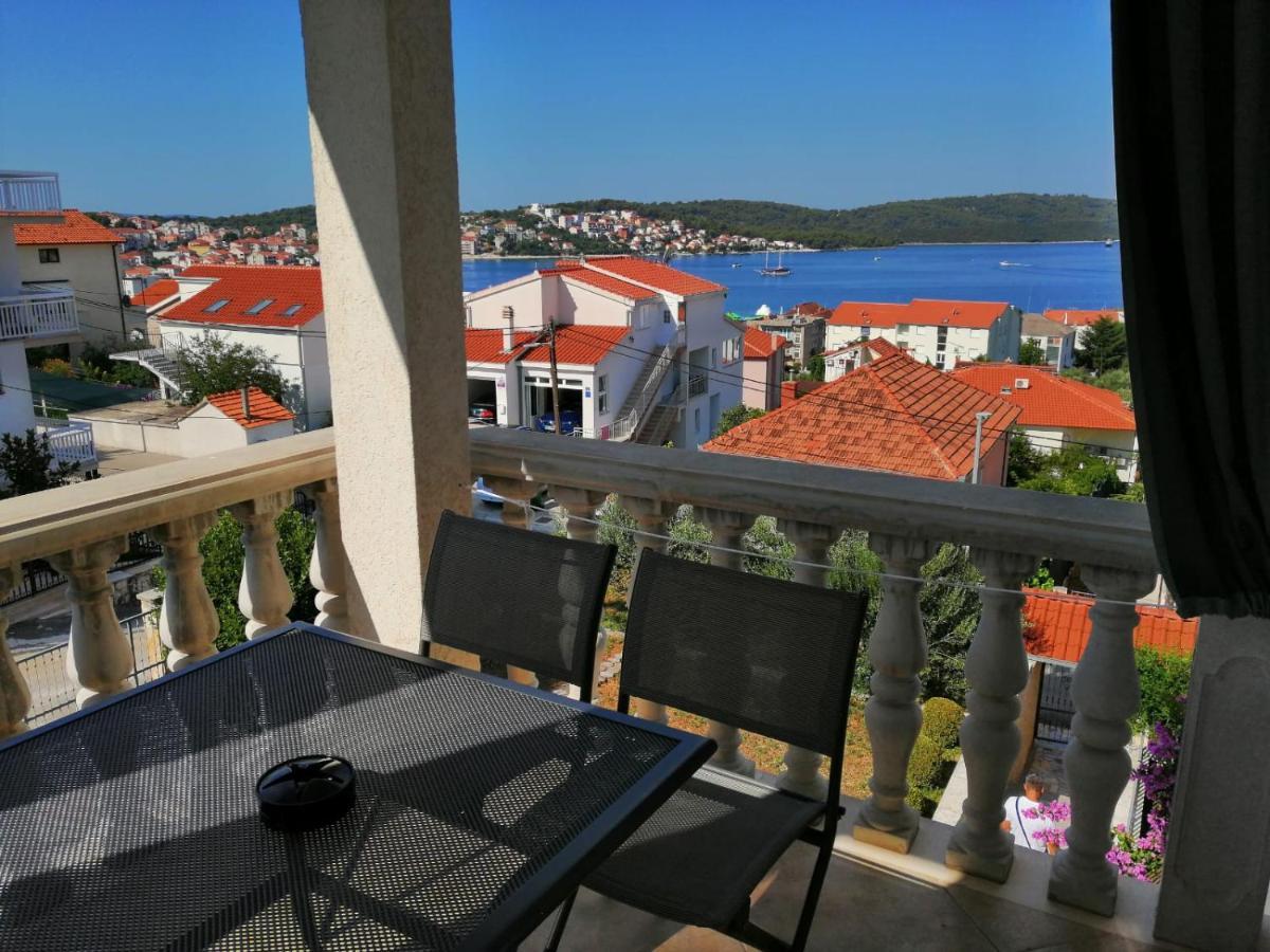 Apartmani Jureta Okrug Gornji Ngoại thất bức ảnh