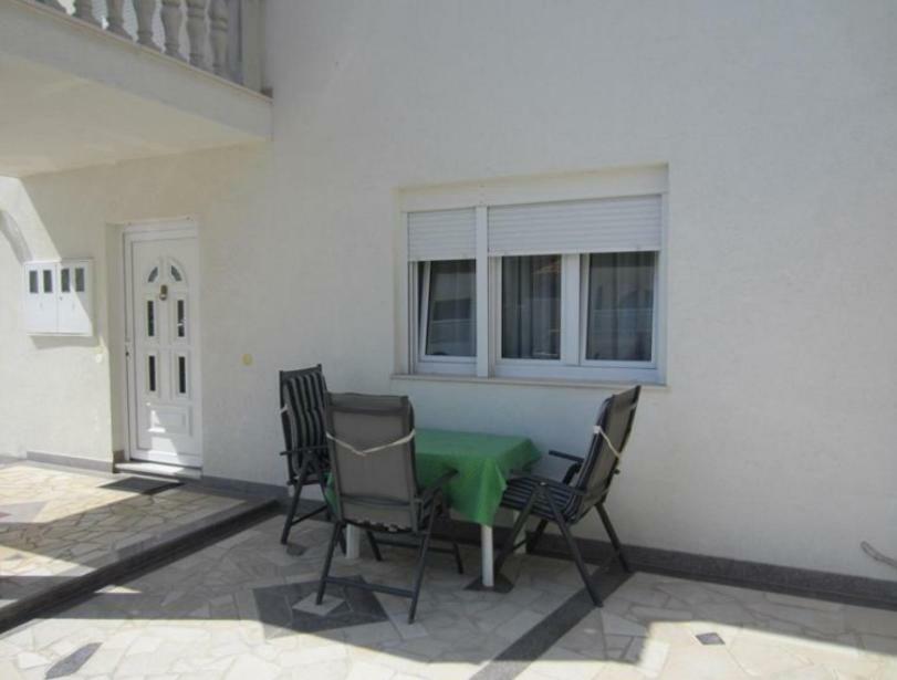 Apartmani Jureta Okrug Gornji Ngoại thất bức ảnh
