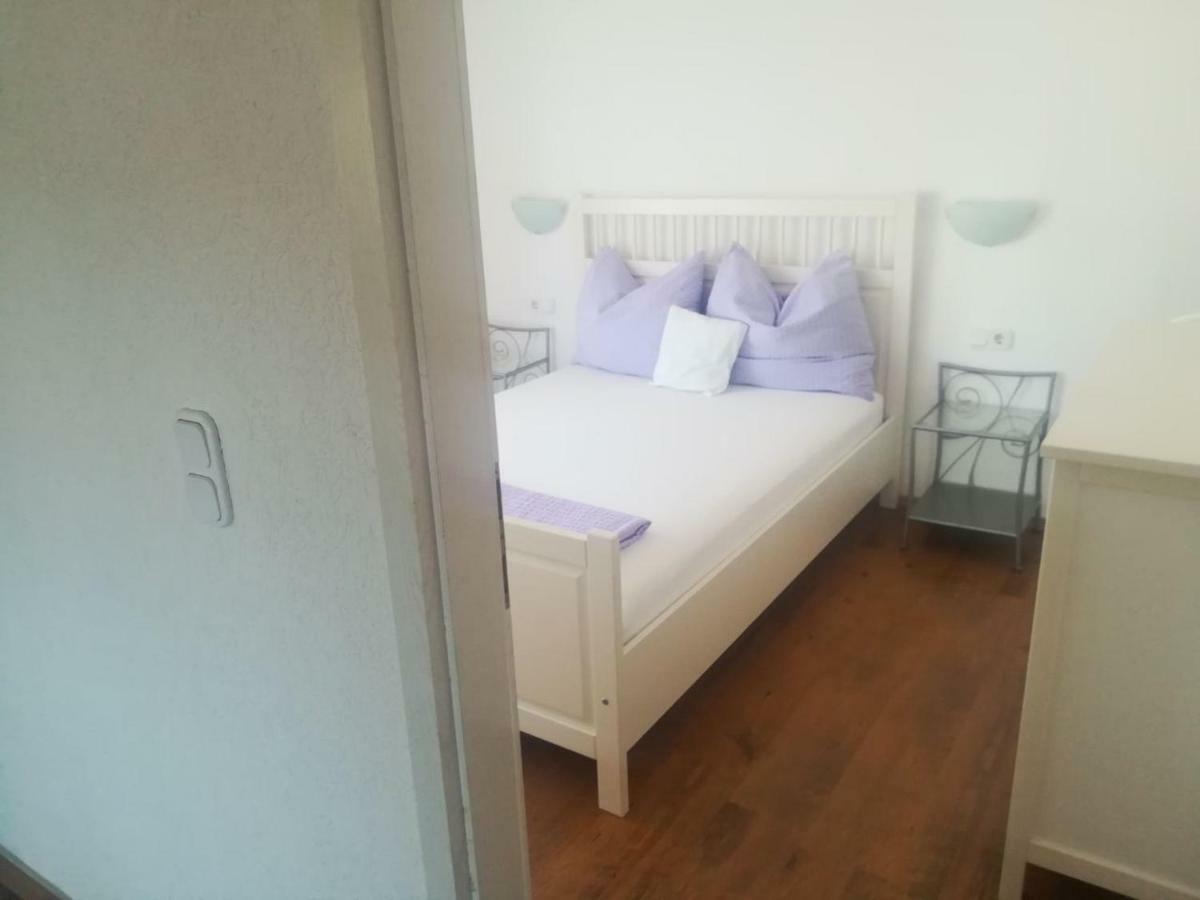 Apartmani Jureta Okrug Gornji Ngoại thất bức ảnh
