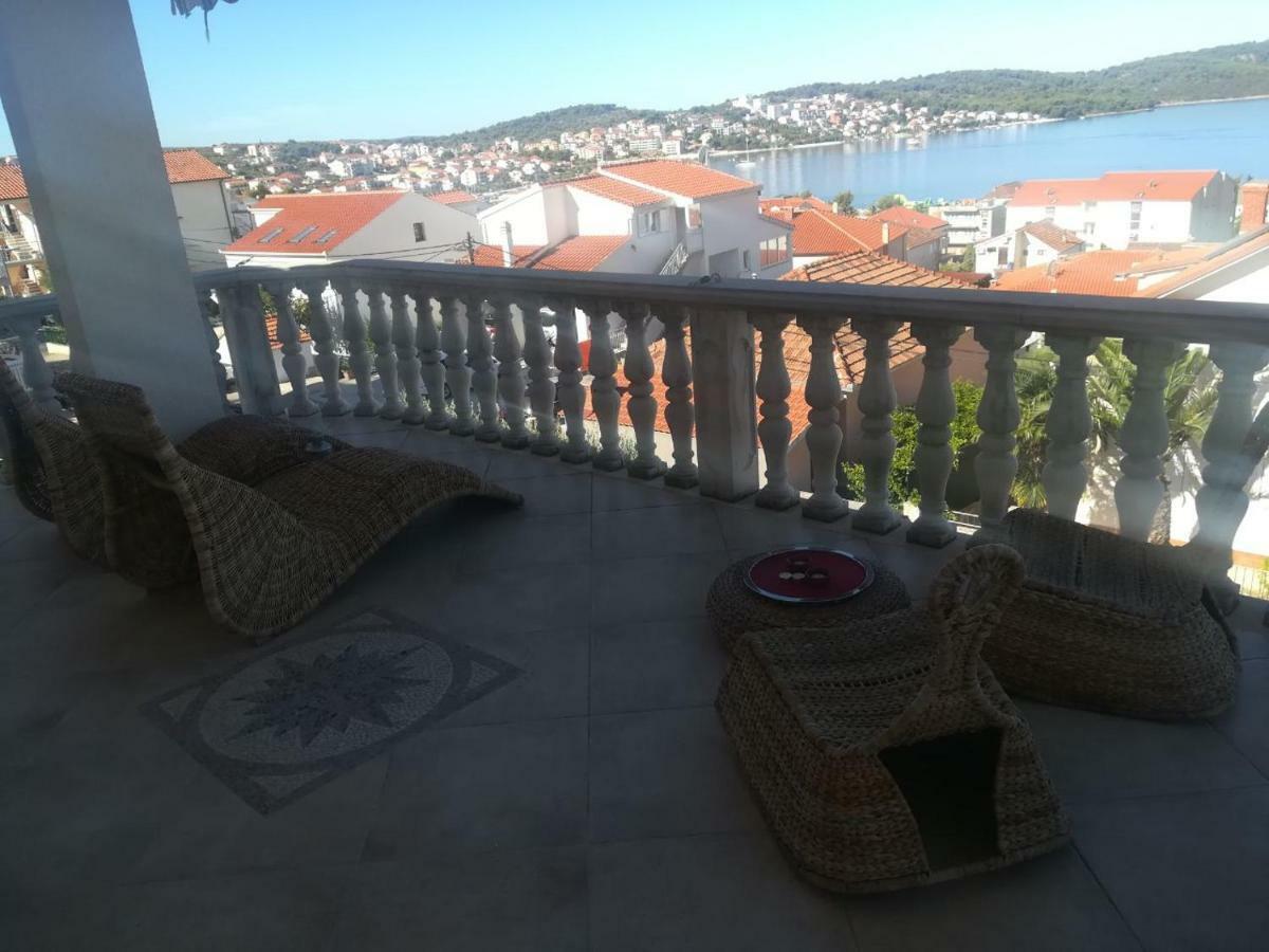 Apartmani Jureta Okrug Gornji Ngoại thất bức ảnh